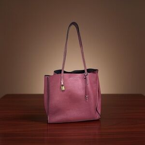 Marc Jacobs The Grind Tote in Burgundy with lock and key